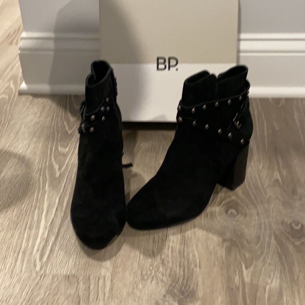 Women’s booties